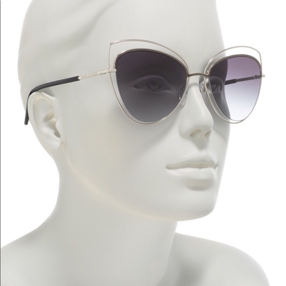 Marc Jacobs Accessories - 🌷MARK JACOBS CAT EYE SUNGLASSES